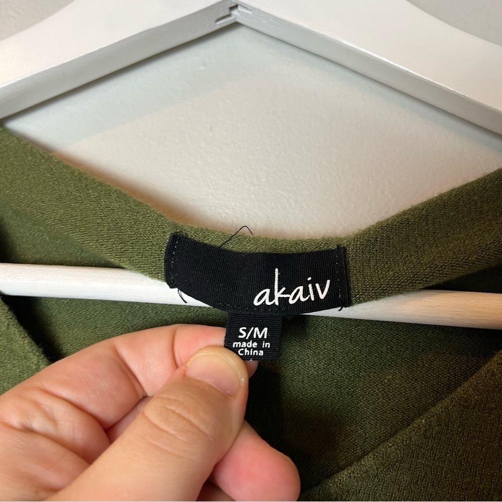 Akaiv Dark‎ Green V-Neck Sweater S/M - Picture 5 of 7